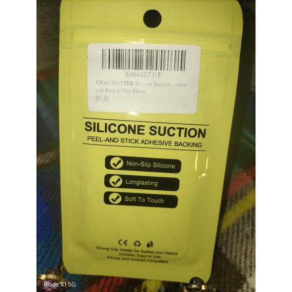 Silicone Phone Sticky Grip Suction Phone Case Mount Hands-Free Cell Phone Grip - Picture 2 of 9
